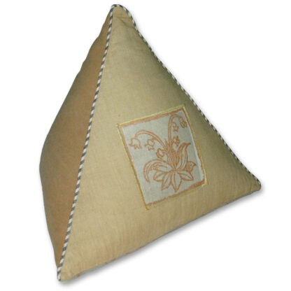 3-D Pyramid Patch Pillow – Cotton & Linen Slipcover, Down Insert – 18″ Height