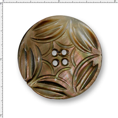 Mother-of-Pearl – Carved Scallop 60 Ligne Brown