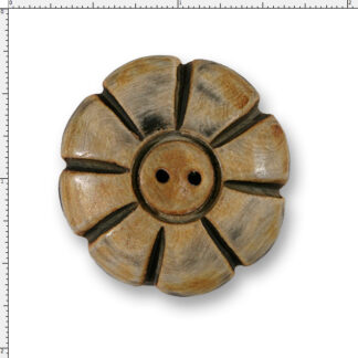 55 Ligne Carved Horn Daisy Button