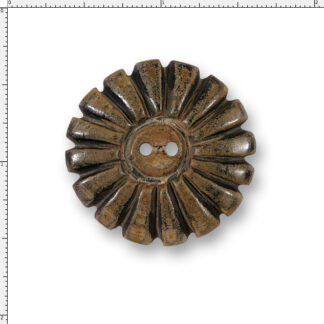Carved Horn Starburst Button – 50 Ligne